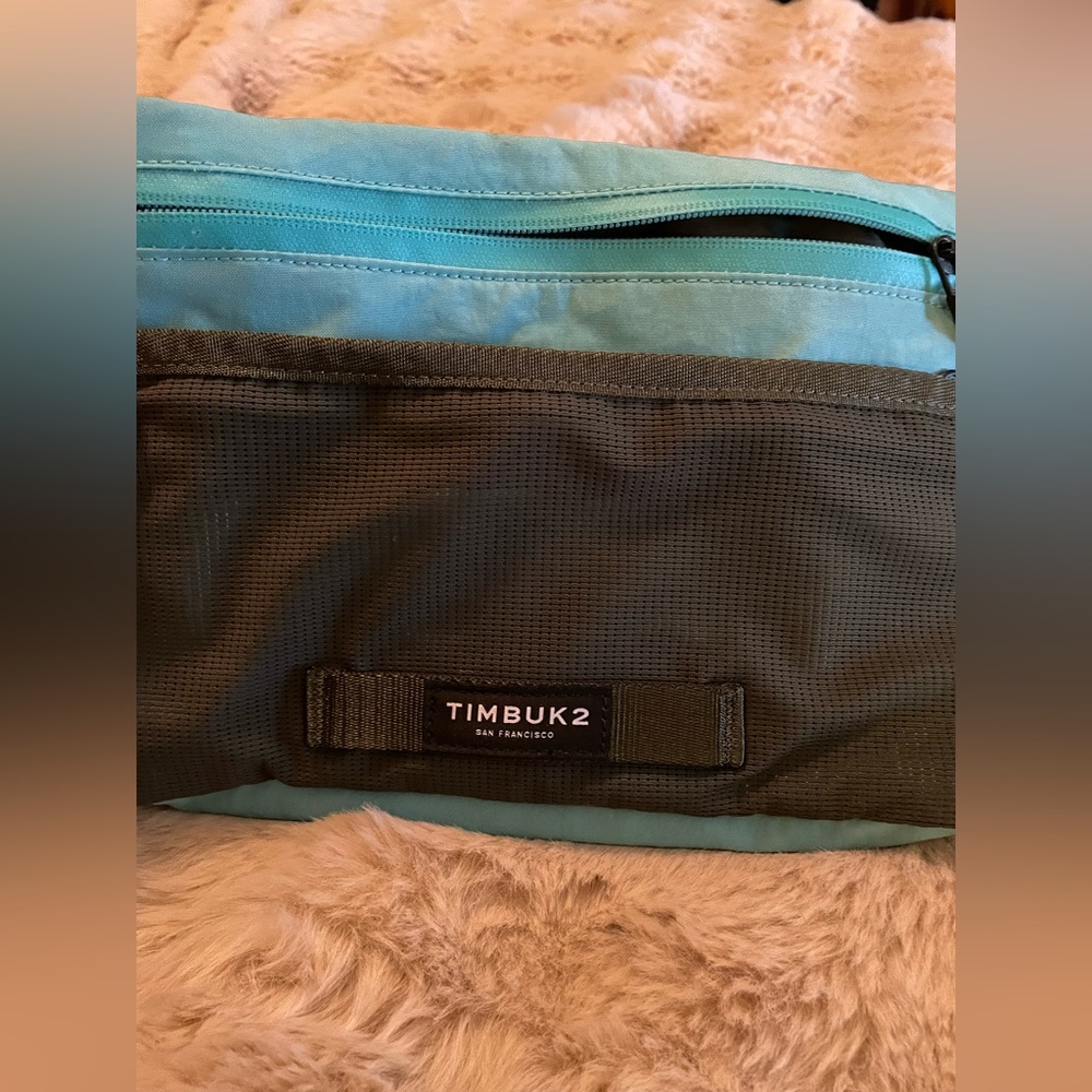 Timbuk2 crossbody